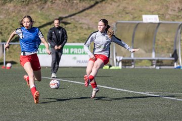 Bild 168 - wBJ Eimsbuettler TV - VfL Wolfsburg : Ergebnis: 1:3